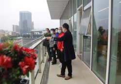 回溯馆史&middot;共话发展——区图书馆组织退休老同志参观新馆611.png